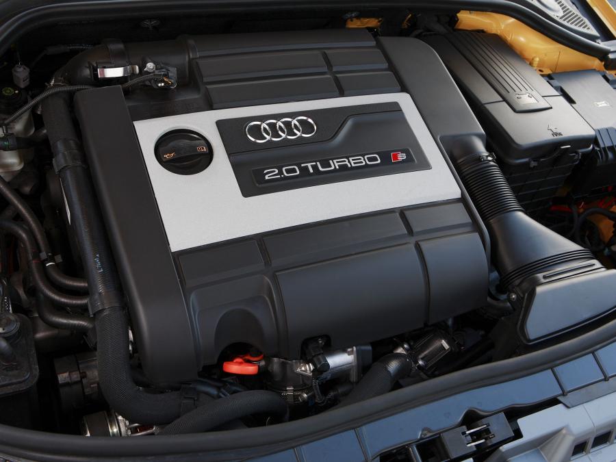 Моторный отсек Audi S3 Sportback (8PA) 2008 года  (AU) (фото 23 из 31)